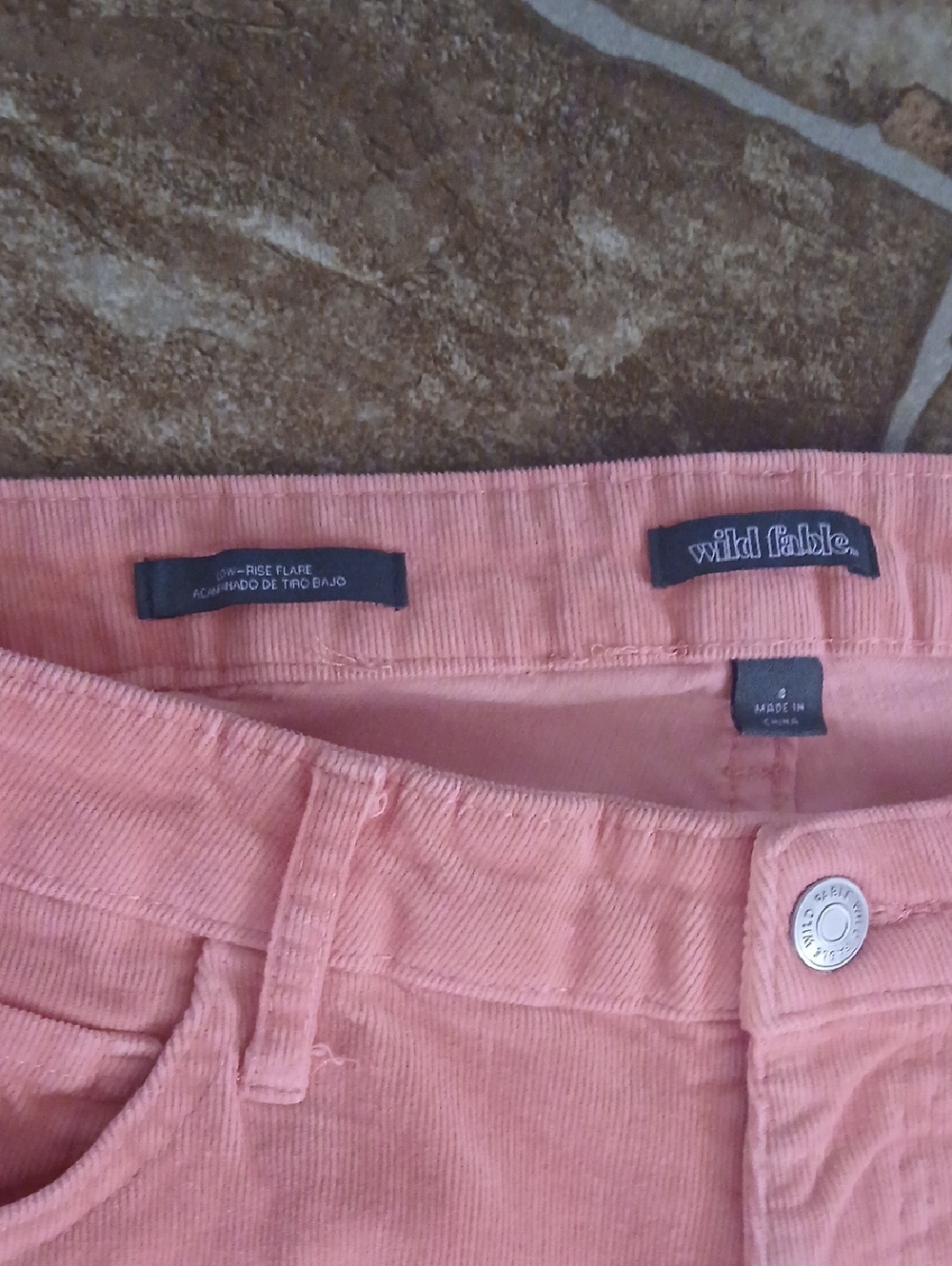 EUC Wild Fable Flare Low Rise Coral Pink Corduroy Pants Size 8 - Picture 3 of 6